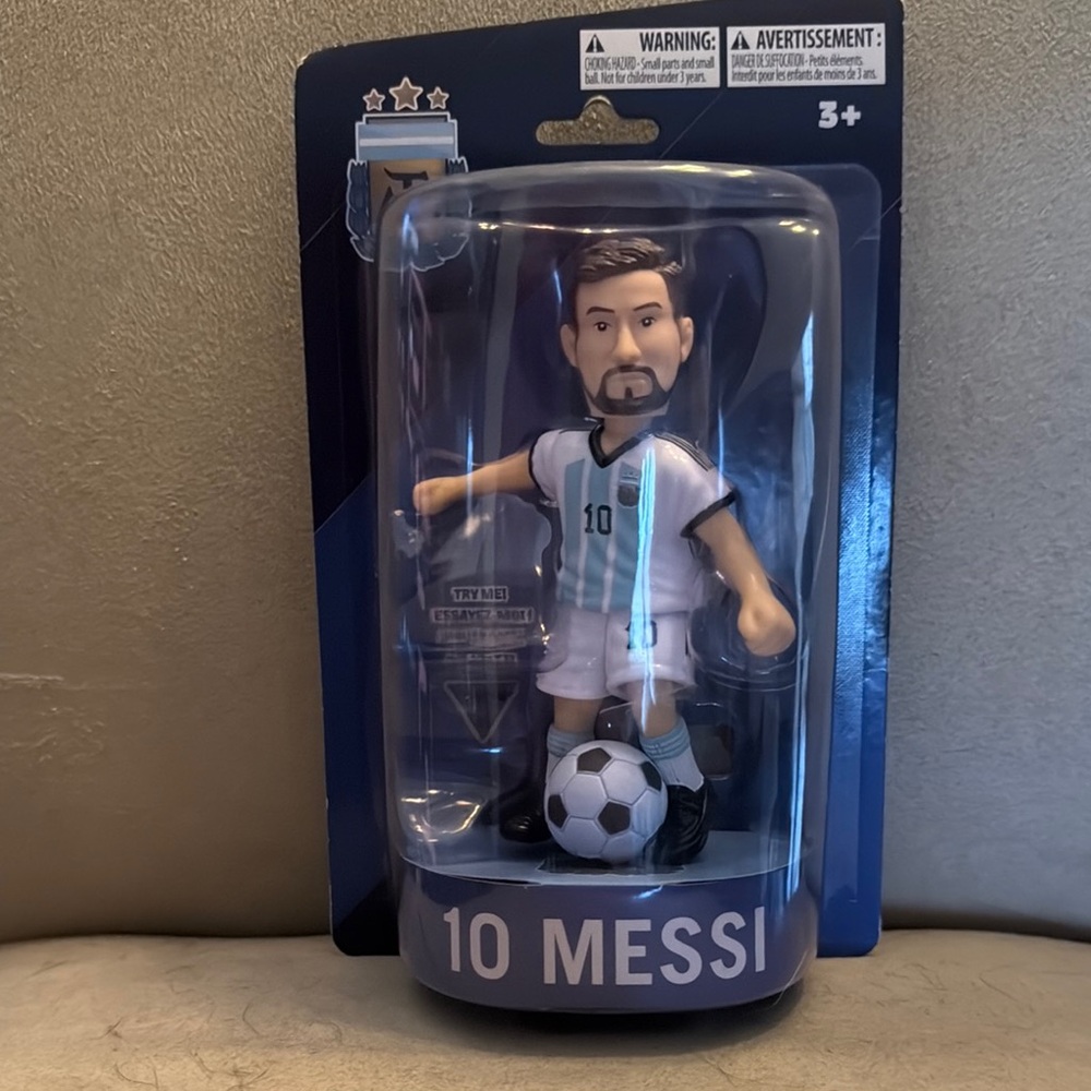 10 Messi Toy Soccer Player Figure in White & Light Blue Jersey